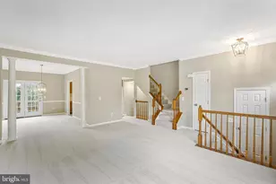 2035 Madrillon Springs Ct, Vienna, VA 22182 - Photo 7