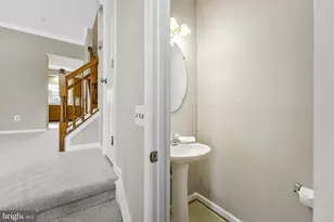 2035 Madrillon Springs Ct, Vienna, VA 22182 - Photo 5