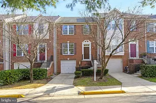 2035 Madrillon Springs Ct, Vienna, VA 22182 - Photo 3