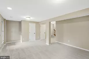 2035 Madrillon Springs Ct, Vienna, VA 22182 - Photo 31