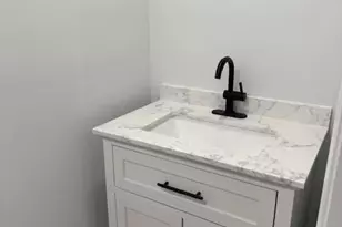 5623 Glenwood Mews Dr, Alexandria, VA 22315 - Photo 23