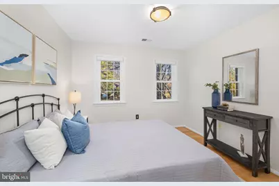 1446 Laurel Hill Road, Vienna, VA 22182 - Photo 25