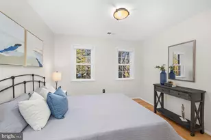 1446 Laurel Hill Rd, Vienna, VA 22182 - Photo 25