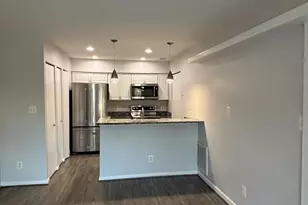 7604 Lakeside Village Dr, Falls Church, VA 22042 - Photo 7