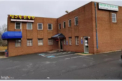 4121 Chatelain Road #201, Annandale, VA 22003 - Photo 1