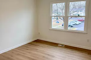 9618 Inverary Ct, Lorton, VA 22079 - Photo 15