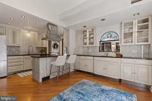 2730 Oak Valley Dr, Vienna, VA 22181 - Photo 9