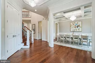 305 Old Court House Rd NE, Vienna, VA 22180 - Photo 13