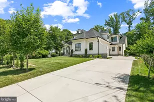 305 Old Court House Rd NE, Vienna, VA 22180 - Photo 5