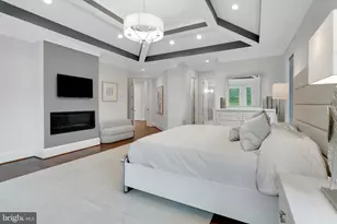 305 Old Court House Rd NE, Vienna, VA 22180 - Photo 27