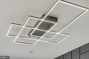 6910 Bright Ave, McLean, VA 22101 - Photo 9