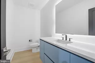 6910 Bright Ave, McLean, VA 22101 - Photo 87