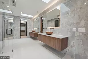 6910 Bright Ave, McLean, VA 22101 - Photo 75