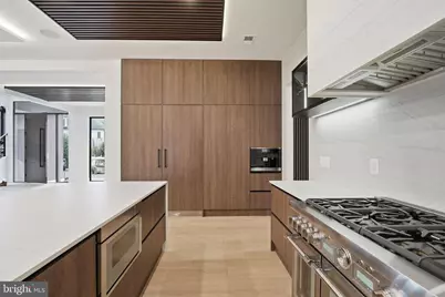 6910 Bright Avenue, McLean, VA 22101 - Photo 35