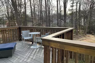 6143 Martins Landing Ct, Burke, VA 22015 - Photo 7