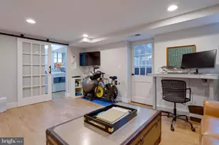 1136 Arcturus Ln, Alexandria, VA 22308 - Photo 25