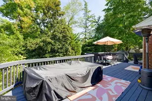 1136 Arcturus Ln, Alexandria, VA 22308 - Photo 35