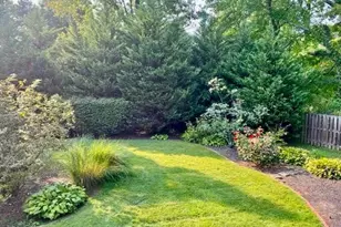 1136 Arcturus Ln, Alexandria, VA 22308 - Photo 39