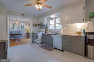 1136 Arcturus Ln, Alexandria, VA 22308 - Photo 13