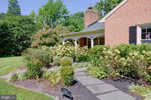 1136 Arcturus Ln, Alexandria, VA 22308 - Photo 27