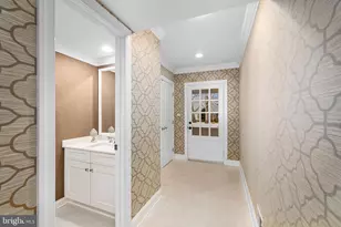 909 Douglass Dr, McLean, VA 22101 - Photo 21