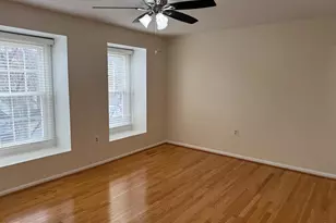 5654 Ridge View Dr, Alexandria, VA 22310 - Photo 17