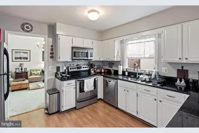 2131 Silentree Drive, Vienna, VA 22182 - Photo 11