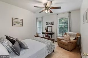 2131 Silentree Dr, Vienna, VA 22182 - Photo 29