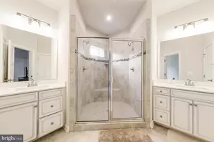 14049 Sunrise Valley Dr, Herndon, VA 20171 - Photo 31