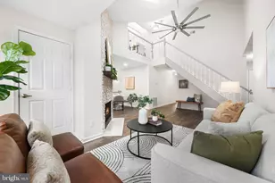 12014 Golf Ridge Ct, Fairfax, VA 22033 - Photo 5