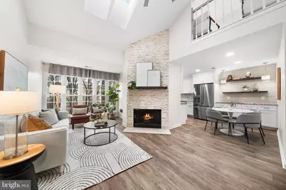 12014 Golf Ridge Court #302, Fairfax, VA 22033 - Photo 3