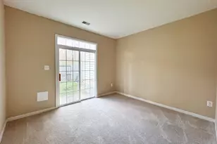 12652 Heron Ridge Dr, Fairfax, VA 22030 - Photo 27