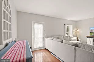 6020 Kestner Cir, Alexandria, VA 22315 - Photo 19