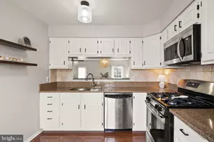 6020 Kestner Cir, Alexandria, VA 22315 - Photo 9