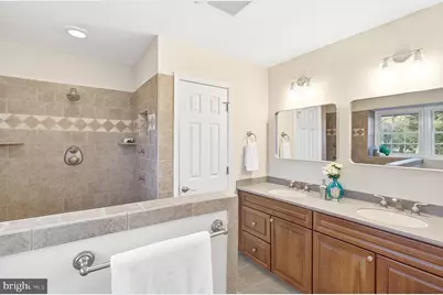 4746 Holly Avenue, Fairfax, VA 22030 - Photo 51