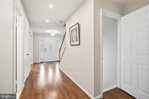 9820 Westwood Manor Ct, Burke, VA 22015 - Photo 35