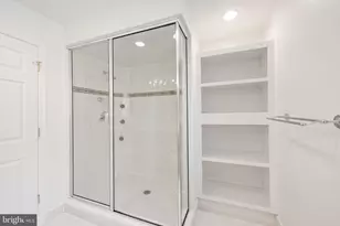 1250 Pine Hill Rd, McLean, VA 22101 - Photo 27