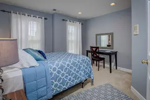 8070 Samuel Wallis St, Lorton, VA 22079 - Photo 7