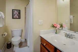 8070 Samuel Wallis St, Lorton, VA 22079 - Photo 11