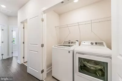 13208 Woodland Park Road, Herndon, VA 20171 - Photo 45