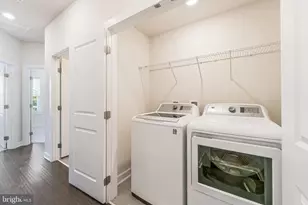 13208 Woodland Park Rd, Herndon, VA 20171 - Photo 45