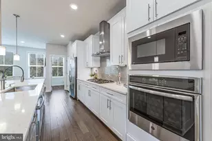 13208 Woodland Park Rd, Herndon, VA 20171 - Photo 21