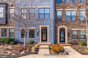 13208 Woodland Park Rd, Herndon, VA 20171 - Photo 3