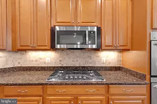 3883 Billberry Dr, Fairfax, VA 22033 - Photo 19