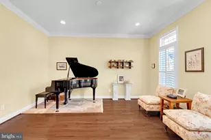 3883 Billberry Dr, Fairfax, VA 22033 - Photo 5