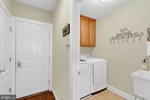 3883 Billberry Dr, Fairfax, VA 22033 - Photo 21