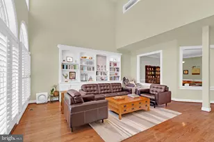 3883 Billberry Dr, Fairfax, VA 22033 - Photo 9