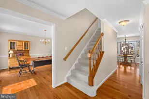 9616 Oakington Dr, Fairfax Station, VA 22039 - Photo 11