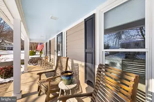 9616 Oakington Dr, Fairfax Station, VA 22039 - Photo 5