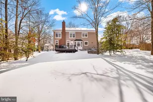 9616 Oakington Dr, Fairfax Station, VA 22039 - Photo 7